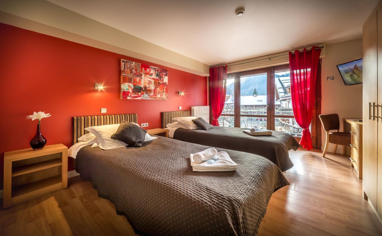 אבוריאז Hotel Rhodos Morzine מראה חיצוני תמונה